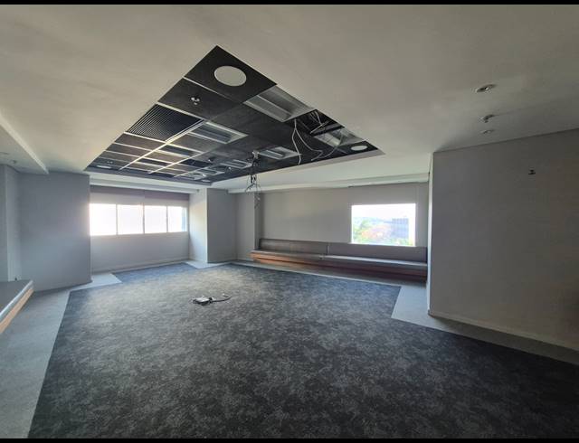 801M² OFFICE TO LET IN SANDTON CENTRAL